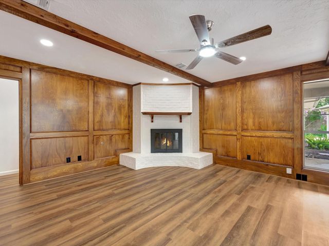 10340 Rocky Hollow Road, La Porte, TX 77571