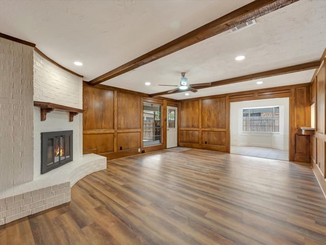 10340 Rocky Hollow Road, La Porte, TX 77571