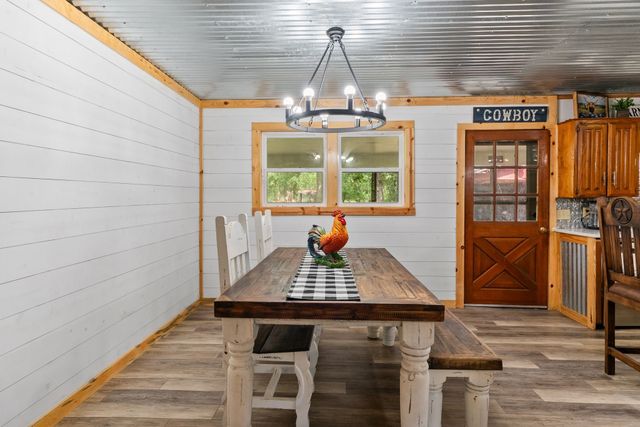 7478 County Road 1020, Wolfe City, TX 75496