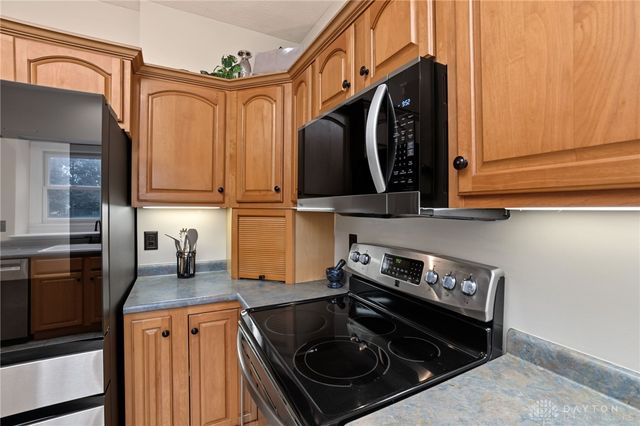 1939 Fountain View Drive, Dayton, OH 45414