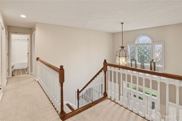 1939 Fountain View Drive, Dayton, OH 45414