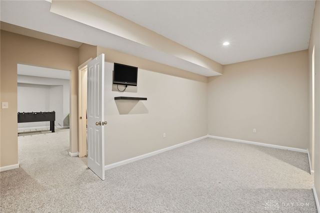 1939 Fountain View Drive, Dayton, OH 45414