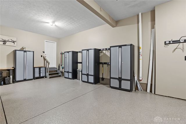 1939 Fountain View Drive, Dayton, OH 45414