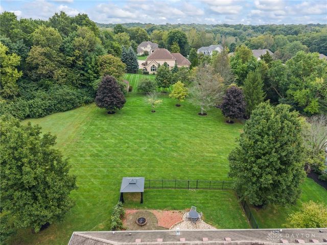 1939 Fountain View Drive, Dayton, OH 45414