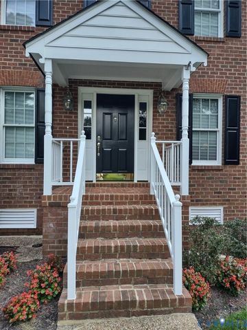 715 Reese Dr, Sandston, VA 23150