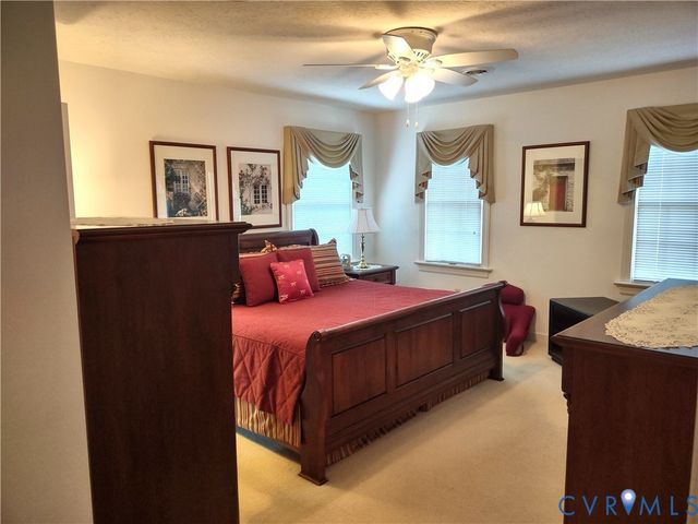 715 Reese Dr, Sandston, VA 23150