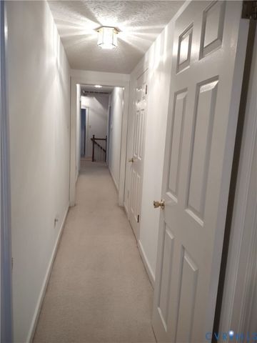 715 Reese Dr, Sandston, VA 23150