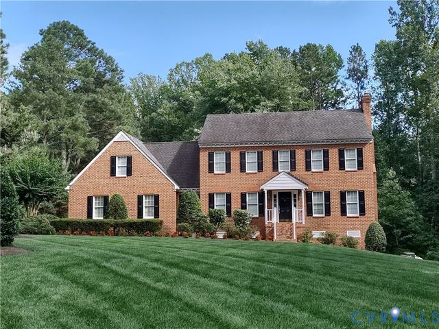 715 Reese Dr, Sandston, VA 23150