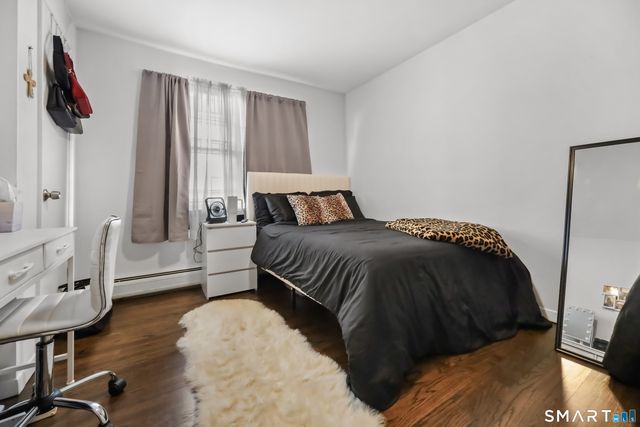 95 Alexander Avenue, Bridgeport, CT 06606