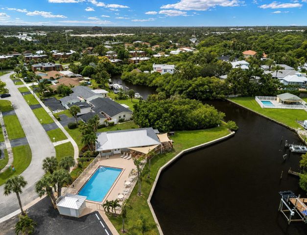 110 N Delaware Boulevard 11A, Jupiter, FL 33458