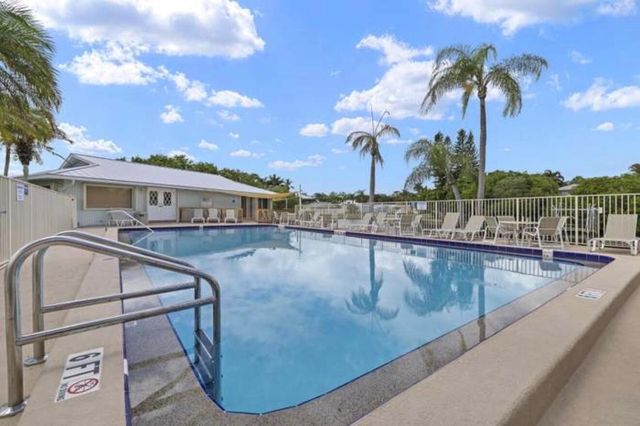 110 N Delaware Boulevard 11A, Jupiter, FL 33458