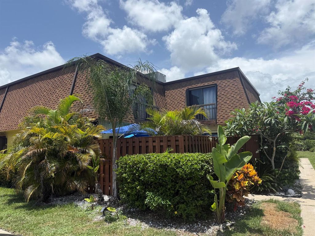 110 N Delaware Boulevard 11A, Jupiter, FL 33458
