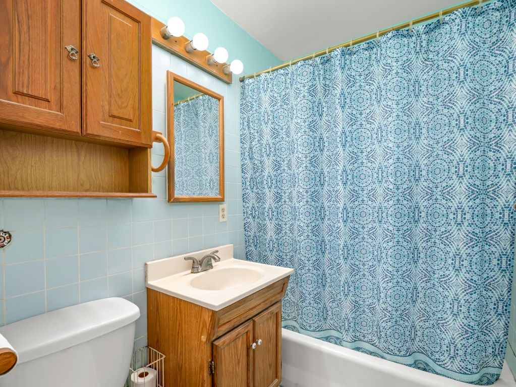 Image 16 of property listing at 1824 Vasquez Drive, Firebaugh, CA 93622