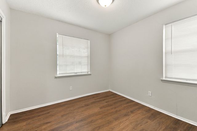 1458 Shorehaven Drive, Garland, TX 75040