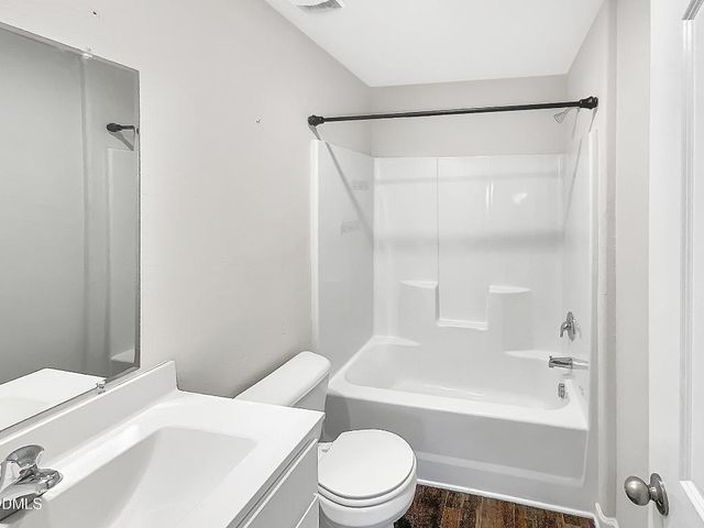 316 Brisk Drive, Zebulon, NC 27597