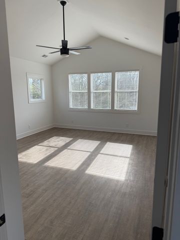 437 Patterson St, Nashville, TN 37211