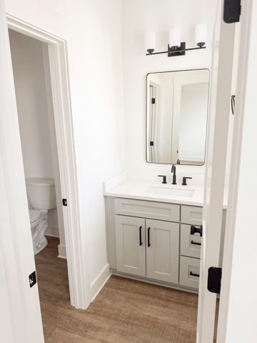 437 Patterson St, Nashville, TN 37211