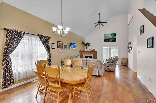 20 Saybrook Drive, Lancaster, NY 14086