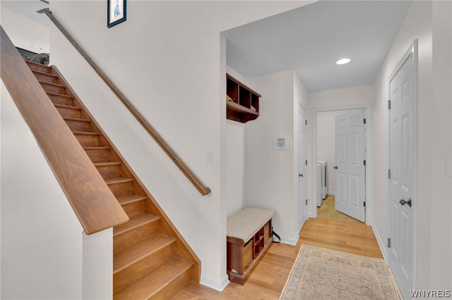20 Saybrook Drive, Lancaster, NY 14086