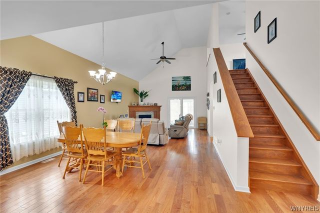 20 Saybrook Drive, Lancaster, NY 14086