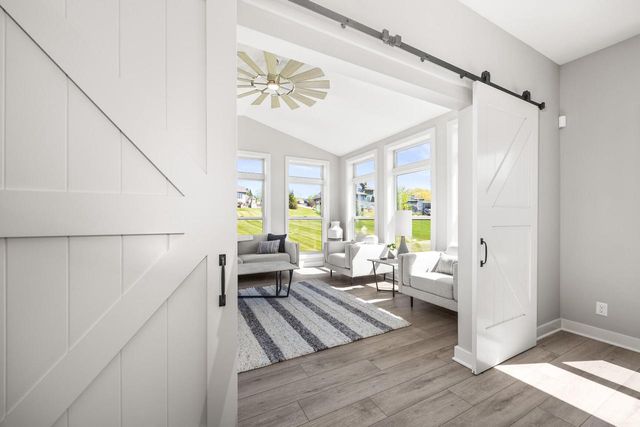 4814 East Kohler CIRCLE, New Berlin, WI 53146