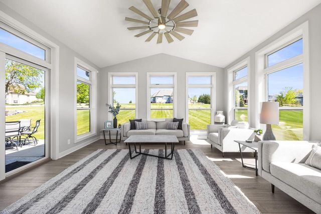 4814 East Kohler CIRCLE, New Berlin, WI 53146