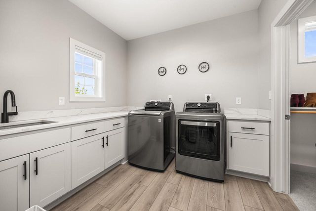 4814 East Kohler CIRCLE, New Berlin, WI 53146