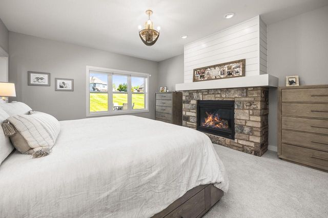 4814 East Kohler CIRCLE, New Berlin, WI 53146