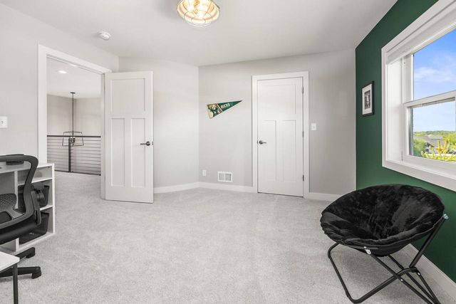 4814 East Kohler CIRCLE, New Berlin, WI 53146