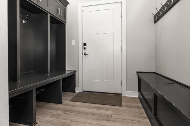 4814 East Kohler CIRCLE, New Berlin, WI 53146