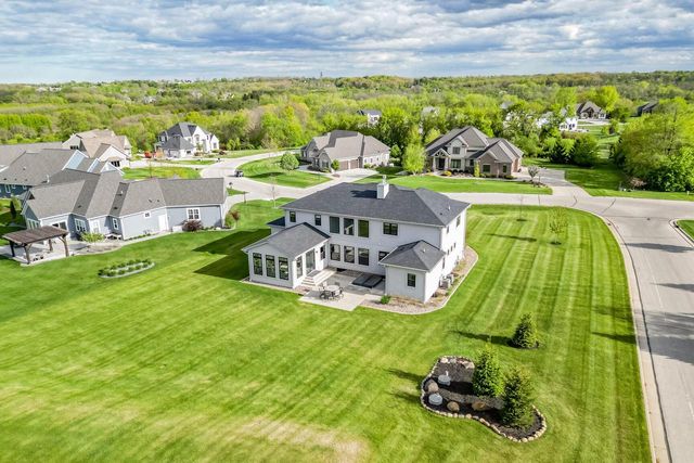 4814 East Kohler CIRCLE, New Berlin, WI 53146
