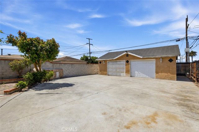 932 E 23rd Street, Long Beach, CA 90806