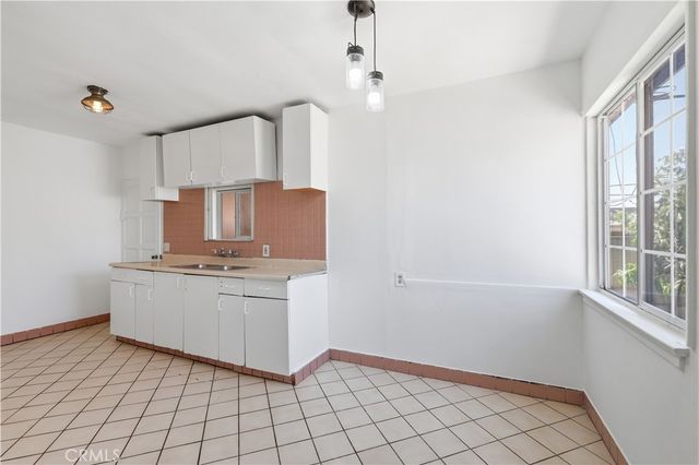 932 E 23rd Street, Long Beach, CA 90806