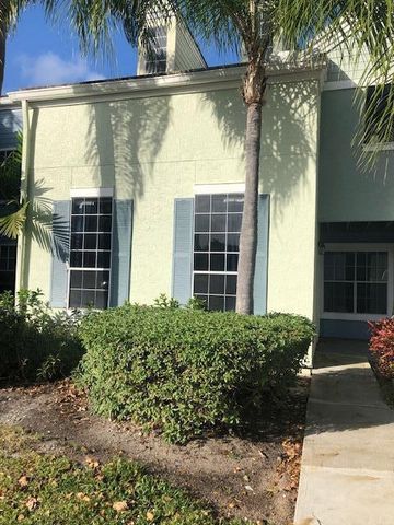 1000 Crystal Way C, Delray Beach, FL 33444