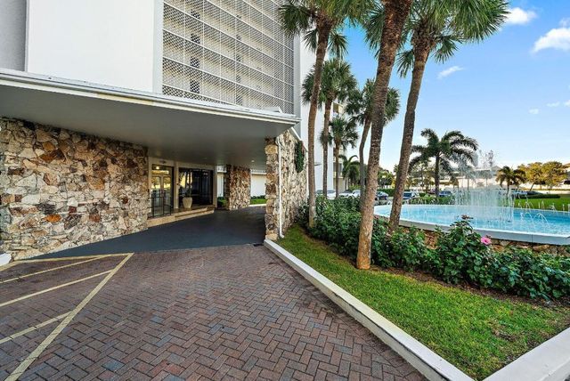 336 Golfview Road 719, North Palm Beach, FL 33408