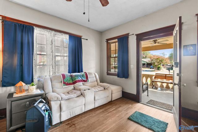 317 7th Avenue NW, Decatur, AL 35601