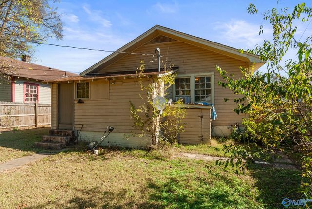 317 7th Avenue NW, Decatur, AL 35601