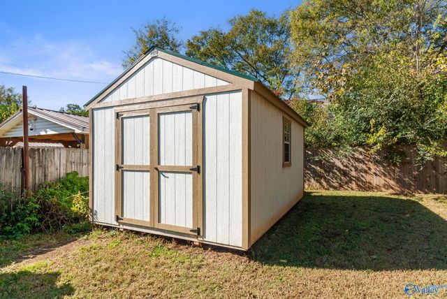 317 7th Avenue NW, Decatur, AL 35601