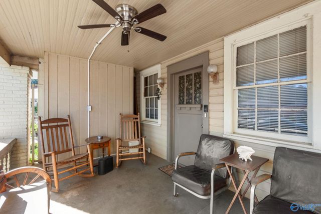 317 7th Avenue NW, Decatur, AL 35601