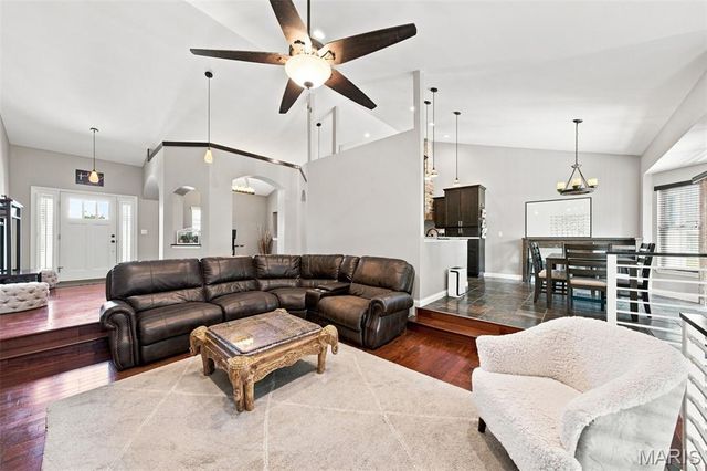 302 Crystal Brook Court, Lake St Louis, MO 63367