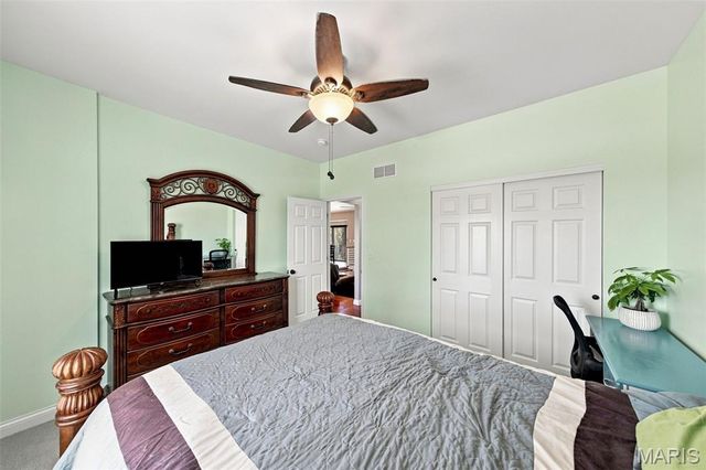 302 Crystal Brook Court, Lake St Louis, MO 63367