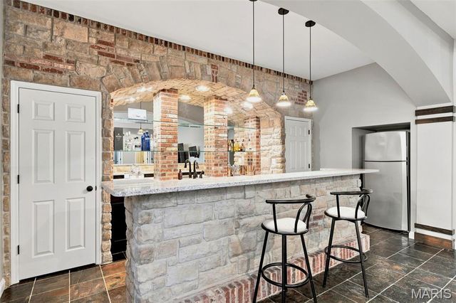 302 Crystal Brook Court, Lake St Louis, MO 63367