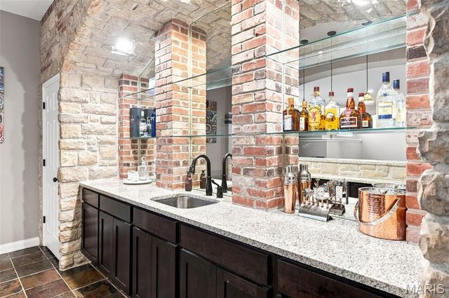 302 Crystal Brook Court, Lake St Louis, MO 63367