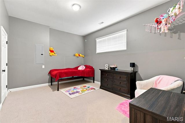 302 Crystal Brook Court, Lake St Louis, MO 63367