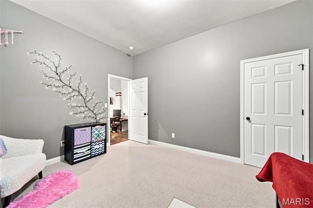 302 Crystal Brook Court, Lake St Louis, MO 63367