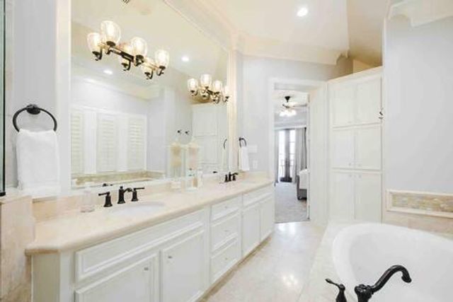 1616 Southmore Boulevard, Houston, TX 77004