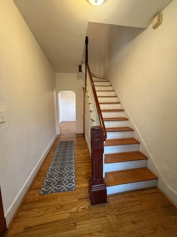 73 Williams Ave, Boston, MA 02136