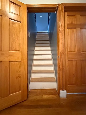 73 Williams Ave, Boston, MA 02136