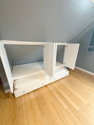 73 Williams Ave, Boston, MA 02136