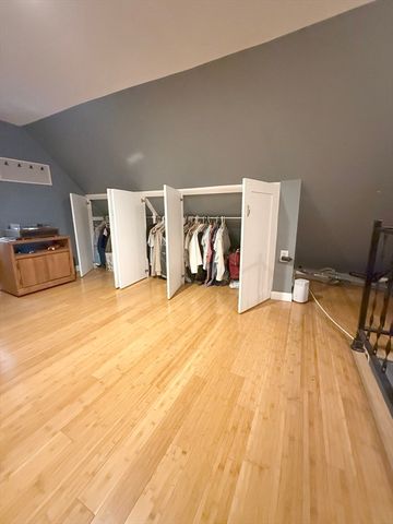 73 Williams Ave, Boston, MA 02136